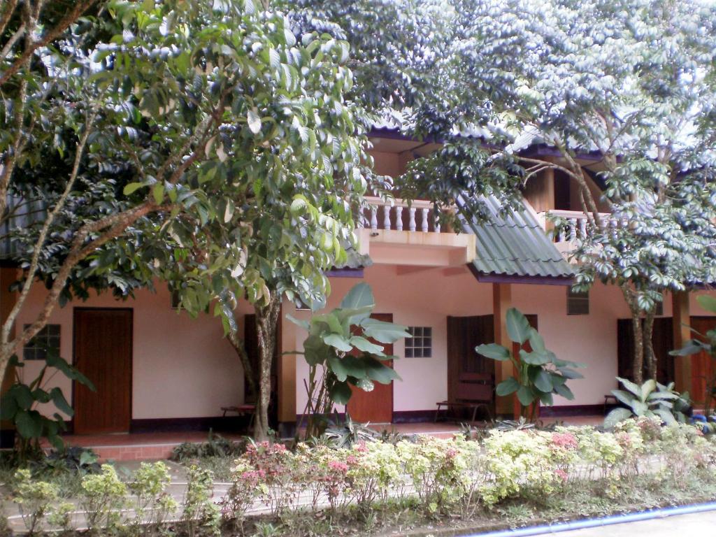 Khunnam Rimtarn Resort Mae Sai Zimmer foto