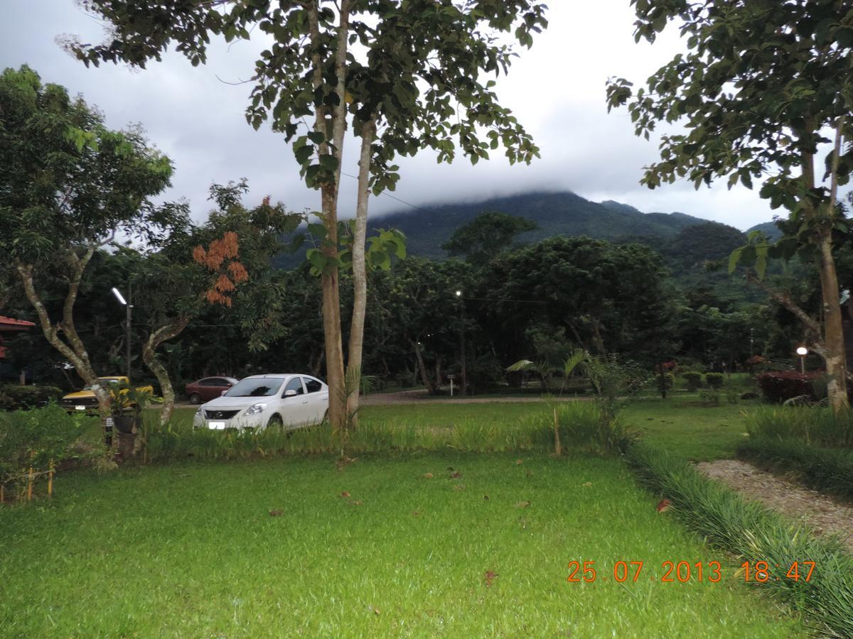 Khunnam Rimtarn Resort Mae Sai Exterior foto